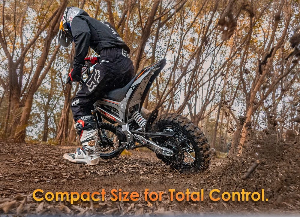 Motocicletă electrică Kukirin X1, motor de 1000W, baterie de 48V 20.8Ah, anvelope față de 14 inch și spate de 12 inch, viteză maximă de 50km/h, autonomie de 40km, frâne hidraulice față și spate, amortizare hidraulică a șocurilor
